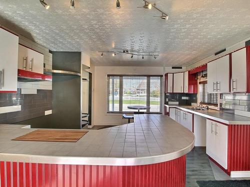 Kitchen - 401 7E Avenue, Barraute, QC - Indoor Photo Showing Other Room