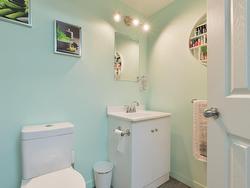 Powder room - 