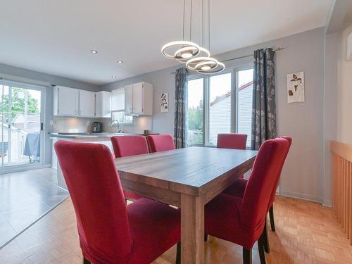 Dining room - 48 Rue Lefebvre, Saint-Constant, QC - Indoor Photo Showing Dining Room