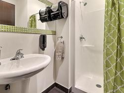 Powder room - 