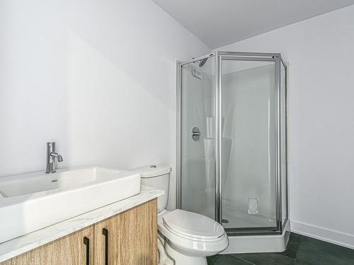 Salle de bains - 63A Rue Du Rossignol, Brownsburg-Chatham, QC - Indoor Photo Showing Bathroom