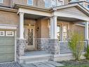 36 Philips View Cres, Richmond Hill, ON  - Outdoor With Facade 