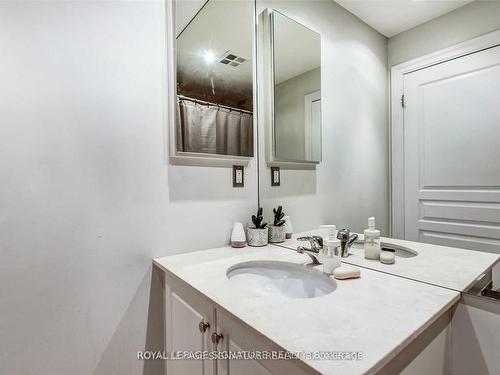 1502-2087 Lake Shore Blvd W, Toronto, ON - Indoor Photo Showing Bathroom