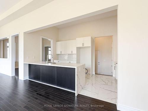 3448 Mosley Gate, Oakville, ON - Indoor Photo Showing Kitchen