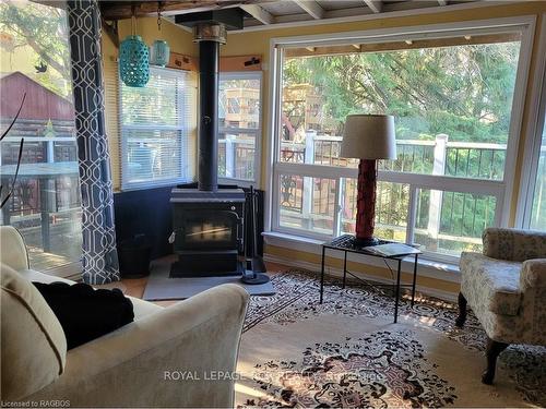 102 Mill St, Grey Highlands, ON - Indoor Photo Showing Living Room With Fireplace