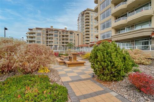 501-75 Martin Street, Penticton, BC - Outdoor With Balcony