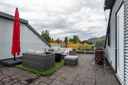 2-1515 Highland Drive, Kelowna, BC - Outdoor With Deck Patio Veranda With Exterior