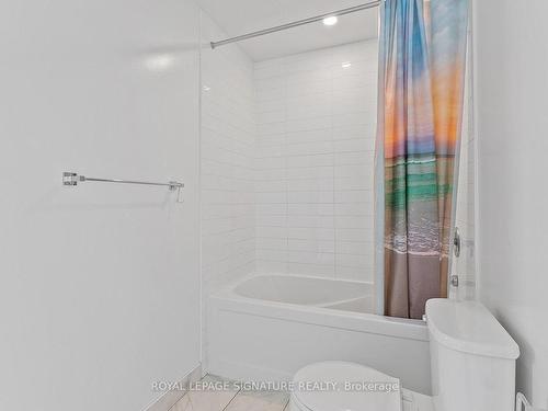 703-49 East Liberty St, Toronto, ON - Indoor Photo Showing Bathroom