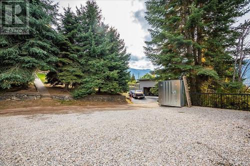 616 Richards Street Unit# A, Nelson, BC - Outdoor