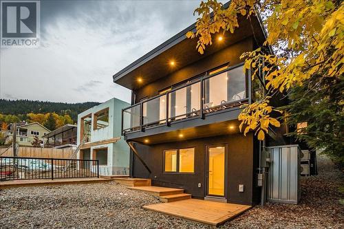 616 Richards Street Unit# A, Nelson, BC - Outdoor With Exterior