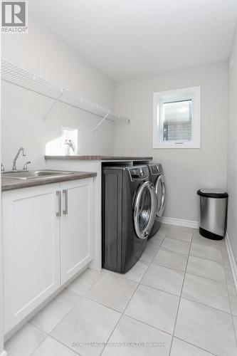 30 Foxtail Lane, St. Thomas, ON - Indoor Photo Showing Laundry Room