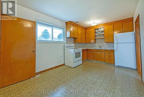 178 Myrtle Street, St. Thomas, ON - Indoor Photo Showing Kitchen