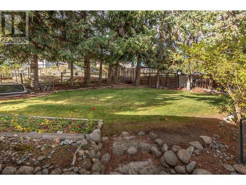 6050 Beatrice Road, Peachland, BC - Outdoor