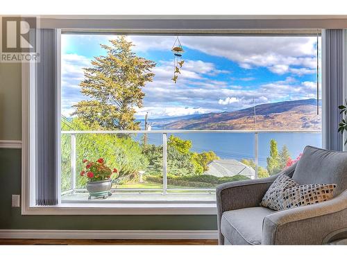 6050 Beatrice Road, Peachland, BC -  With Body Of Water