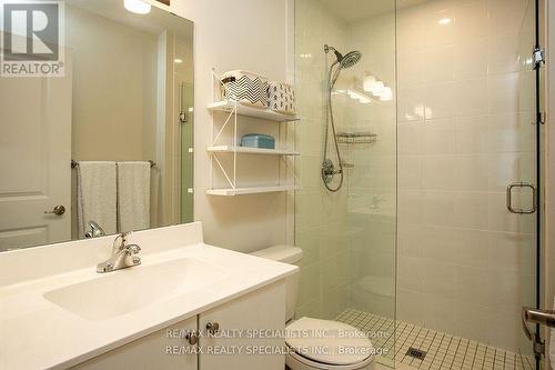 E403 - 52 Coles Avenue, Vaughan, ON - Indoor Photo Showing Bathroom