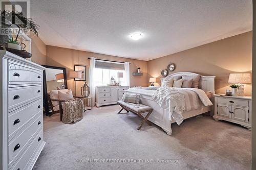 1243 Meath Drive, Oshawa (Pinecrest), ON - Indoor Photo Showing Bedroom