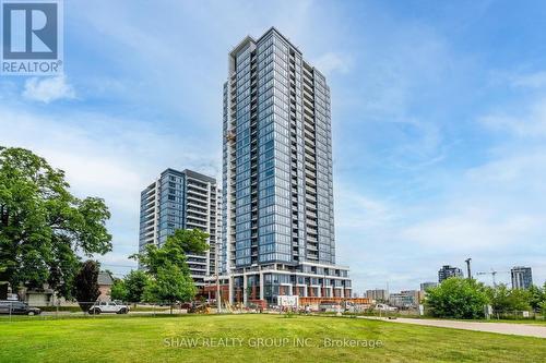 1906 - 15 Wellington Street S, Kitchener, ON - Outdoor With Facade