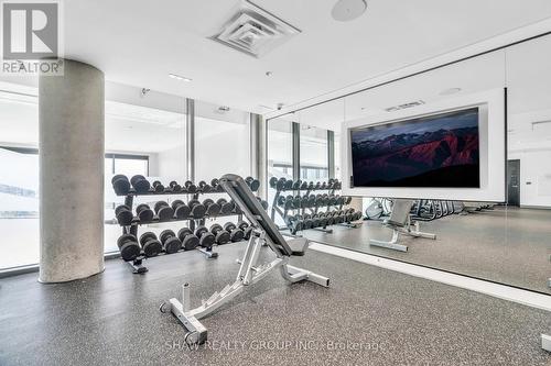 1906 - 15 Wellington Street S, Kitchener, ON - Indoor Photo Showing Gym Room