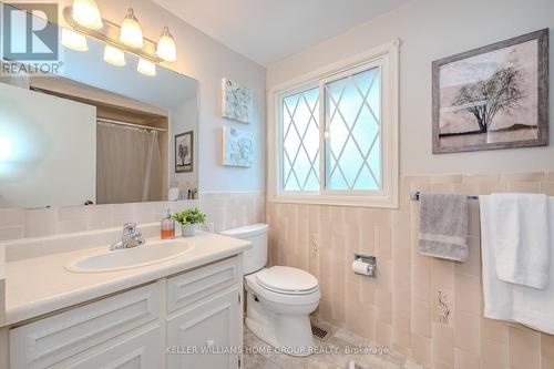 83 Rickson Avenue, Guelph, ON - Indoor Photo Showing Bathroom