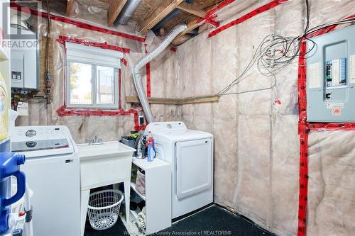 164 Mediterranean, Amherstburg, ON - Indoor Photo Showing Laundry Room