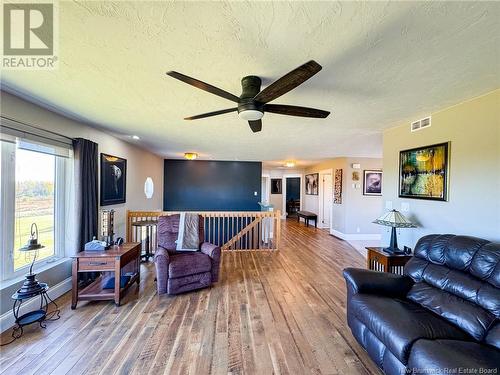 180 Brooklyn Road, Sackville, NB - Indoor Photo Showing Living Room