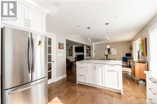 485 Broussard, Dieppe, NB - Indoor Photo Showing Kitchen With Upgraded Kitchen