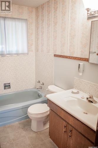 119 Kennedy Drive, Melfort, SK - Indoor Photo Showing Bathroom