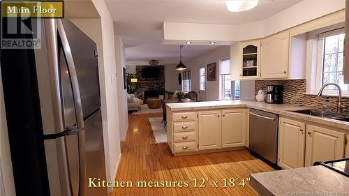 209 Woodleigh Street, Moncton, NB - Indoor Photo Showing Kitchen