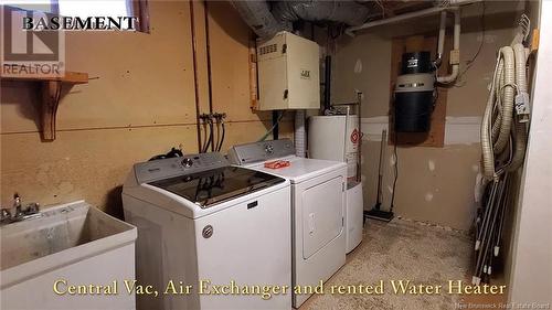 209 Woodleigh Street, Moncton, NB - Indoor Photo Showing Laundry Room