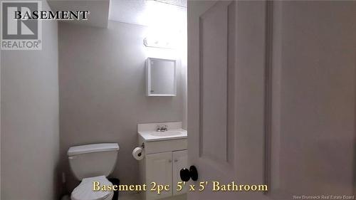 209 Woodleigh Street, Moncton, NB - Indoor Photo Showing Bathroom