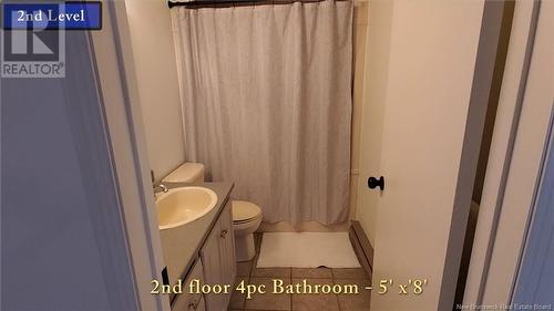 209 Woodleigh Street, Moncton, NB - Indoor Photo Showing Bathroom