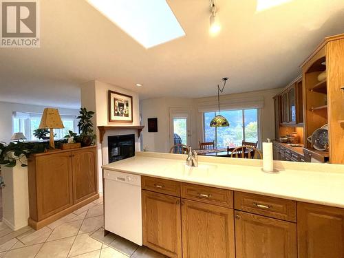 1220 Mill  Street Unit# 1, Nelson, BC - Indoor Photo Showing Kitchen