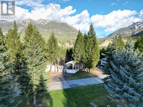 4858 Lynx Drive, Radium Hot Springs, BC - Outdoor With View