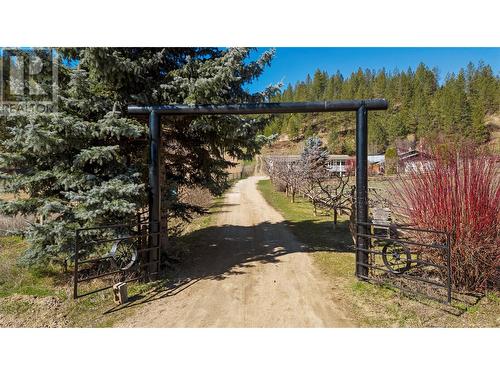 2720 Salmon River Road, Salmon Arm, BC 