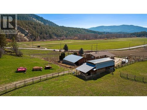 2720 Salmon River Road, Salmon Arm, BC 