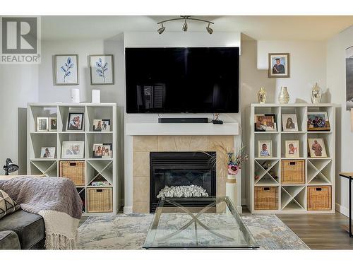 3515 Creekview Crescent, Westbank, BC - Indoor Photo Showing Living Room With Fireplace