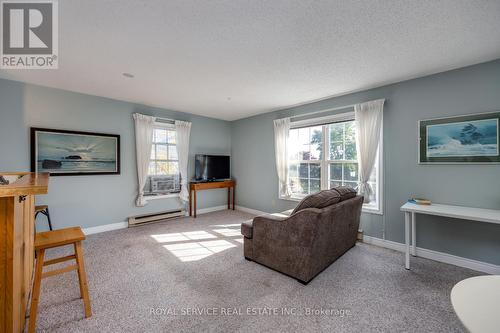 A205 - 182 D'Arcy Street, Cobourg, ON - Indoor Photo Showing Living Room