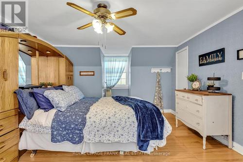 772 County Road 121, Kawartha Lakes (Fenelon Falls), ON - Indoor Photo Showing Bedroom