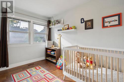 731 Leroy Avenue, London, ON - Indoor Photo Showing Bedroom