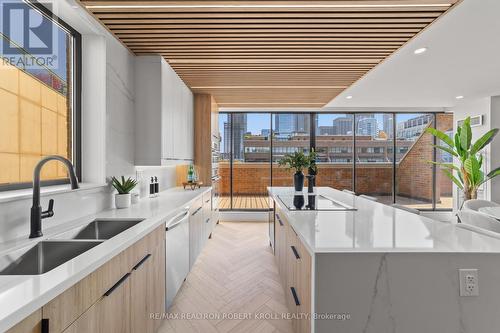 602 - 55A Avenue Road, Toronto, ON - Indoor Photo Showing Kitchen With Double Sink With Upgraded Kitchen