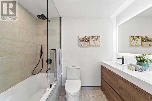 602 - 55A Avenue Road, Toronto, ON - Indoor Photo Showing Bathroom