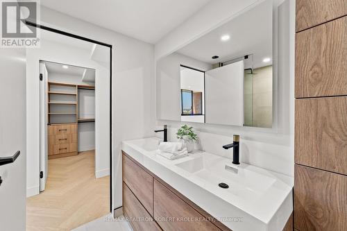 602 - 55A Avenue Road, Toronto, ON - Indoor Photo Showing Bathroom