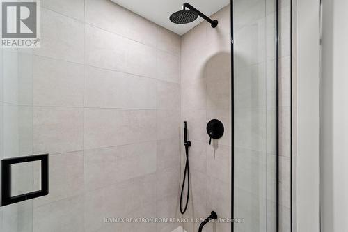 602 - 55A Avenue Road, Toronto, ON - Indoor Photo Showing Bathroom