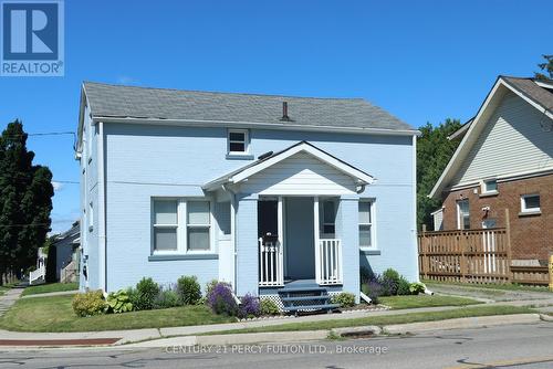 164 Centre Street N, Oshawa, ON - Outdoor With Facade