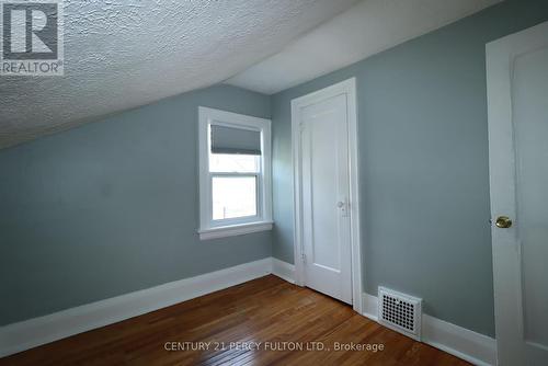 164 Centre Street N, Oshawa, ON - Indoor Photo Showing Other Room