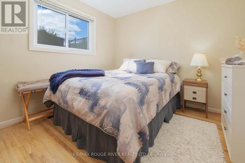 106 Charlottetown Boulevard, Toronto, ON - Indoor Photo Showing Bedroom