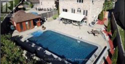 62 Bestview Crescent, Vaughan, ON - Outdoor With In Ground Pool