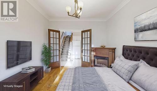 39 Josie Drive, Richmond Hill, ON - Indoor Photo Showing Bedroom