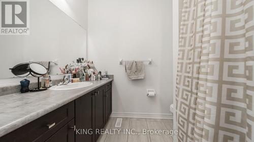 22 Exhibition Crescent, Brampton, ON - Indoor Photo Showing Bathroom