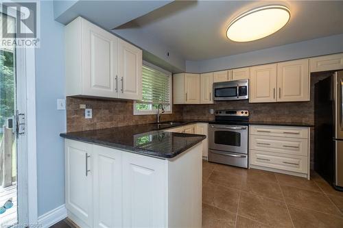 365 24Th Street W, Owen Sound, ON - Indoor Photo Showing Kitchen